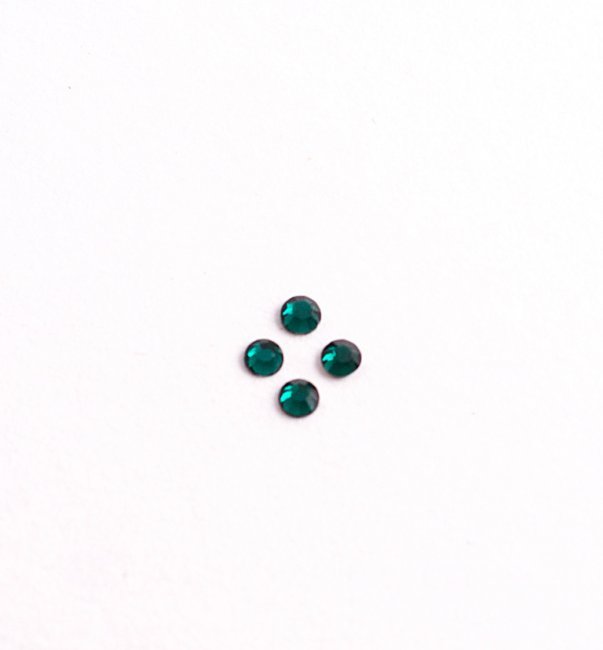 Стразы граненые холодной фиксации 6ss высшего качества цветные (100шт) цвет:205-Emerald
